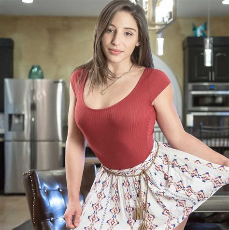 Abella Danger Sex In Public Porn Videos 